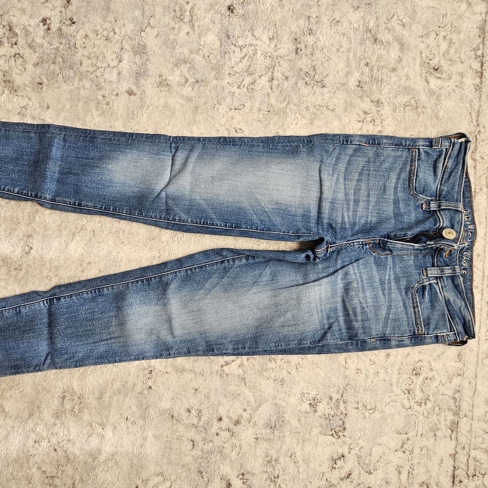 American Eagle skinny jeans